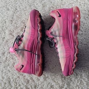 Nike Air Max Women's 7.5